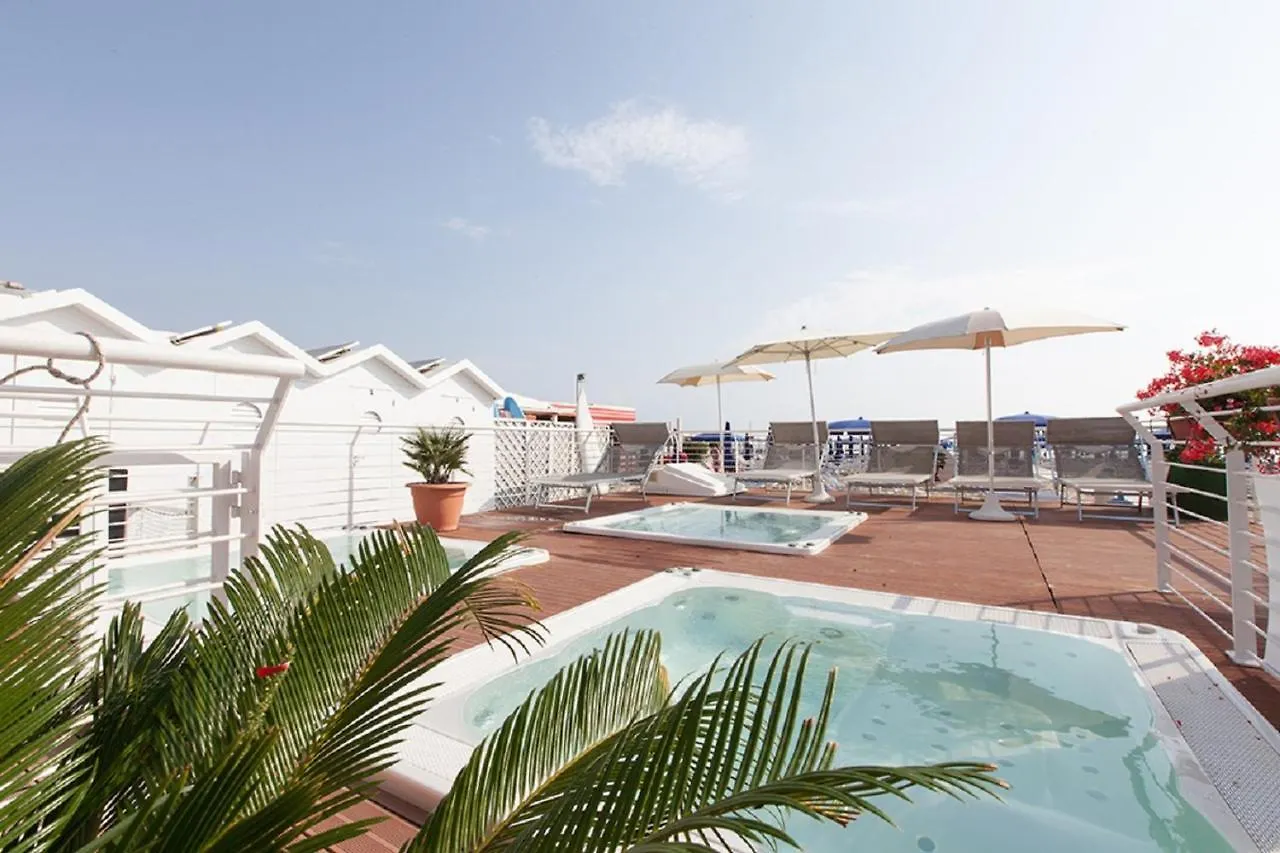 Riccione Beach Hotel - Enjoy Your Summer -Beach Village Incluso Olaszország